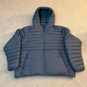 NWOT Alpine Design men’s or women’s size XXL smokey blue puffer coat